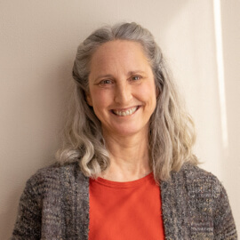 Nema Nyar Headshot 270 - Himalayan Institute